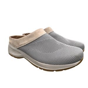 Dansko women’s 41 (US 10.5-11) “Sondra” taupe suede slip on clogs 4118151215 LN